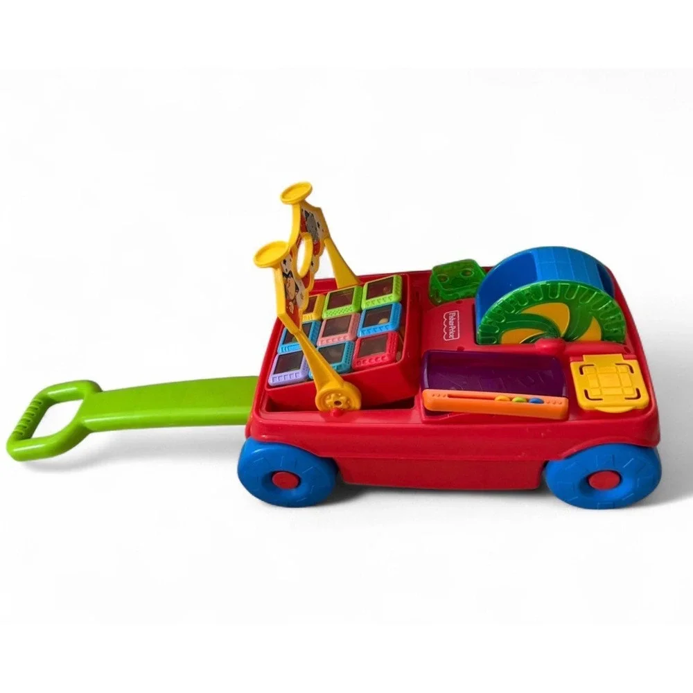 Fisher Price 2 in 1 Activity Wagon Peek A Boo Blocks Walker Pull Toy 9 Blocks